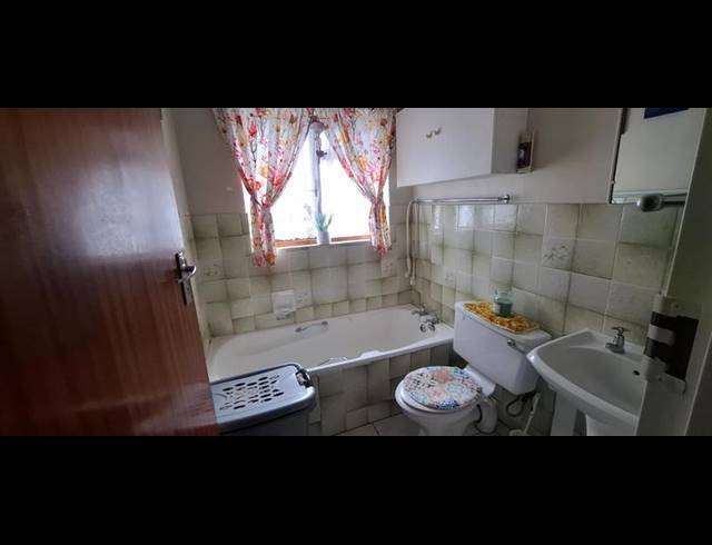 3 BEDROOM HOUSE FOR SALE IN BOTHASIG